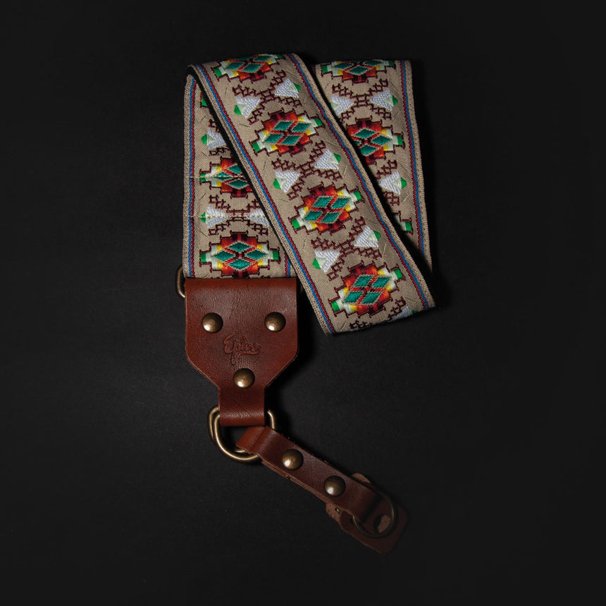 Epivo Cream Aztec Retro Camera Strap